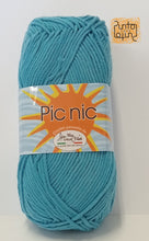 Carica l'immagine nel visualizzatore di Gallery, Miss Tricot PIC NIC e PIC NIC COLOR