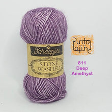 Carica l'immagine nel visualizzatore di Gallery, Scheepjes Stone Washed Peso del filato: