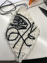Carica l'immagine nel visualizzatore di Gallery, maschera n. 3 per studente
