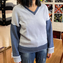 Carica l'immagine nel visualizzatore di Gallery, maglione doppio colore
