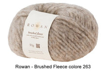 Carica l&#39;immagine nel visualizzatore di Gallery, Rowan BRUSHED FLEECE
